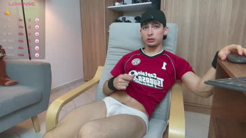 Zenn online show from February 22, 2025, 2:52 pm