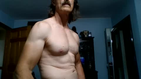 Snapshot of zenr405 chatting on September 22, 2025, 5:26 pm zenr405 online show from September 22, 2025, 5:26 pm