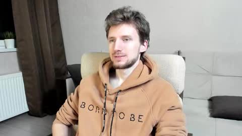 Andrew online show from December 5, 2025, 8:49 pm