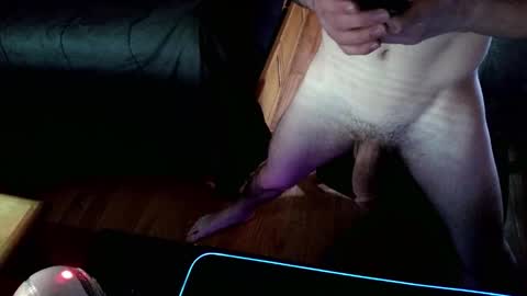 Snapshot of zerces111 chatting on January 2, 2025, 4:24 pm Zerces online show from January 2, 2025, 4:24 pm