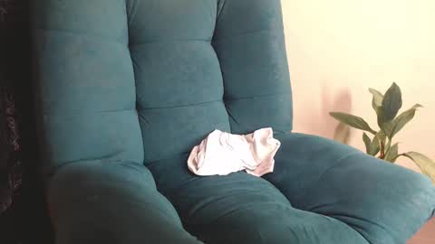 Snapshot of zero__o chatting on February 21, 2025, 4:29 am ZERO online show from February 21, 2025, 4:29 am