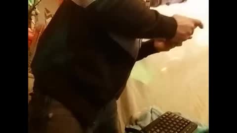 zero online show from January 1, 2025, 9:07 am