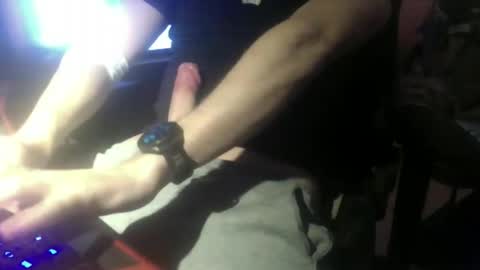 Mios online show from April 27, 2026, 7:23 pm