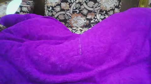 zes6363 online show from December 2, 2025, 3:29 pm