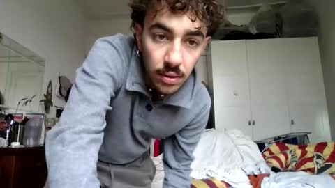 zeta214 online show from February 11, 2026, 10:31 am