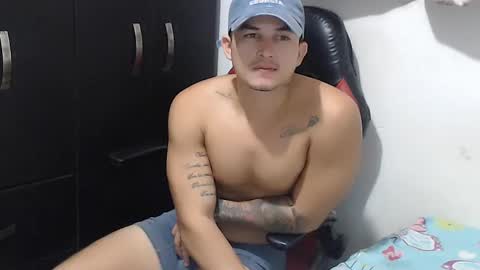 Snapshot of zeus__27 chatting on March 4, 2025, 4:06 am zeus__27 online show from March 4, 2025, 4:06 am