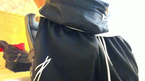 zeus online show from January 23, 2025, 11:48 am