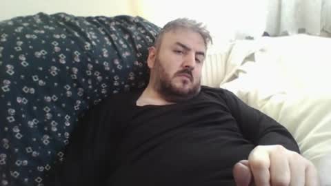 zH1NaSaH online show from April 26, 2026, 10:02 am