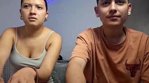 Snapshot of zhara_and_logan chatting on April 23, 2026, 12:40 pm Zhara and logan online show from April 23, 2026, 12:40 pm
