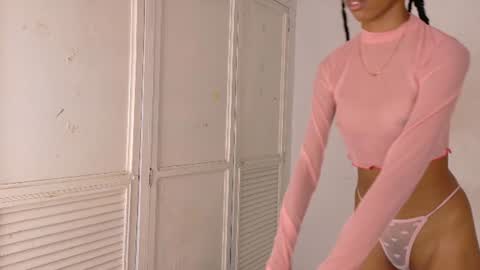 Snapshot of zhara_smith chatting on July 9, 2026, 12:42 pm Zhara online show from July 9, 2026, 12:42 pm