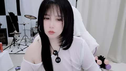 Snapshot of zhen0 chatting on April 20, 2026, 8:39 am zhen online show from April 20, 2026, 8:39 am