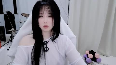 Snapshot of zhen0 chatting on April 20, 2026, 9:05 pm zhen online show from April 20, 2026, 9:05 pm