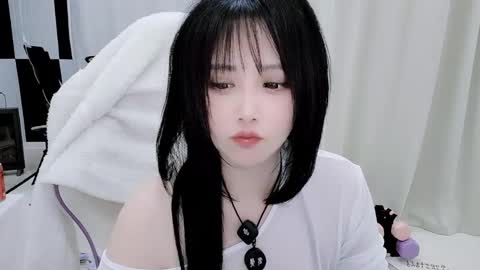 Snapshot of zhen0 chatting on April 21, 2026, 5:28 pm zhen online show from April 21, 2026, 5:28 pm