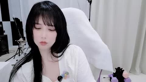 Snapshot of zhen0 chatting on May 19, 2026, 2:56 pm zhen online show from May 19, 2026, 2:56 pm