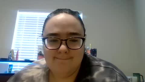 zodiacfan online show from December 18, 2024, 3:55 pm