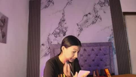 Zoe Blake online show from May 19, 2026, 3:24 am