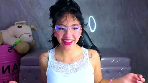 zoe_ch_ online show from August 1, 2026, 3:17 am