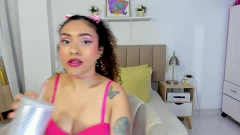 Zoe Gruber online show from June 26, 2026, 11:20 pm