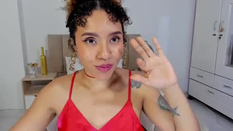 Zoe Gruber online show from July 5, 2026, 4:19 am