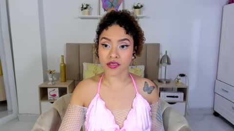 Zoe Gruber online show from July 17, 2026, 1:01 am