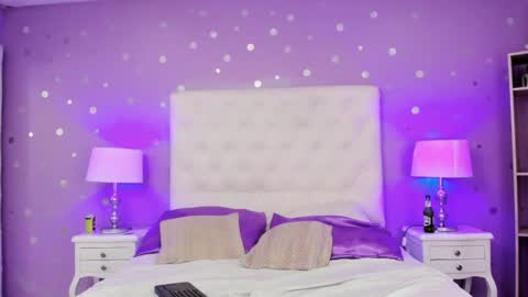 Snapshot of zoe_kravitx chatting on December 29, 2024, 4:48 am CAMILA online show from December 29, 2024, 4:48 am