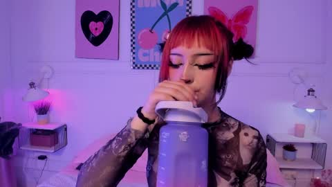 Zoe Lynch online show from April 3, 2026, 12:25 pm