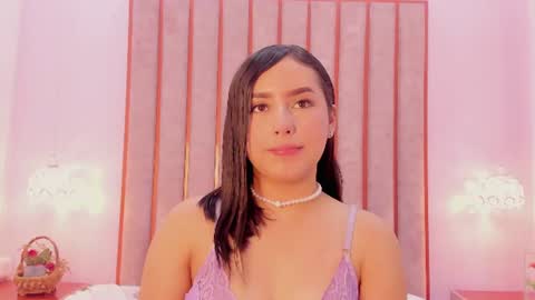 Snapshot of zoe_monrow chatting on July 31, 2026, 11:53 am Zoe Monrow online show from July 31, 2026, 11:53 am