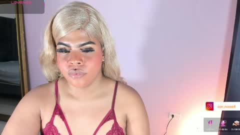 zoe_rosee4 online show from April 28, 2026, 9:14 am
