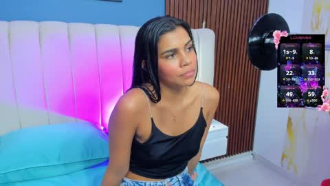 zoe_scarlet online show from March 31, 2026, 12:05 pm