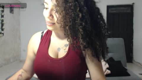 zoe tai online show from February 13, 2026, 4:41 am