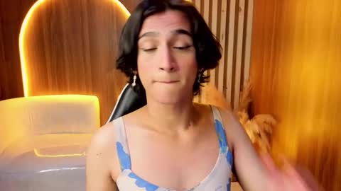 Zoe online show from January 10, 2026, 8:10 pm