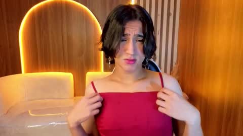 Zoe online show from February 9, 2026, 8:46 pm