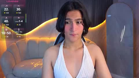 Zoe online show from February 17, 2026, 8:15 pm