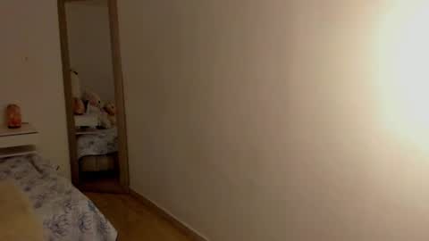 Snapshot of zoe_turnner_18 chatting on February 1, 2026, 12:04 pm Zoe online show from February 1, 2026, 12:04 pm