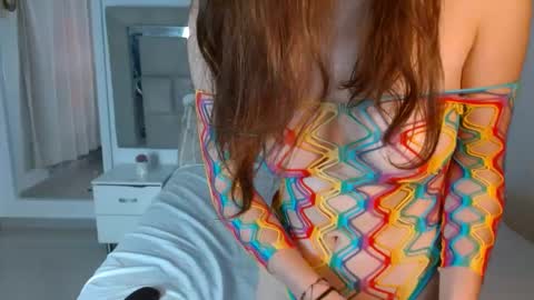 ZOE online show from December 29, 2024, 2:21 pm