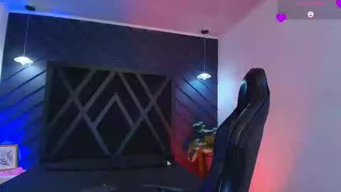 Zoe 3 online show from March 7, 2026, 5:54 pm