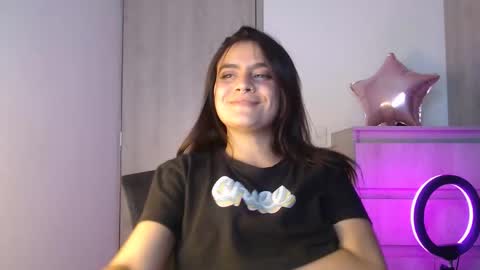 Zoee online show from January 17, 2026, 11:19 pm