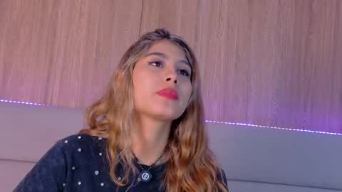 Zoe online show from April 10, 2026, 11:26 am