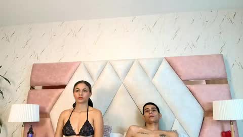 zoelucas online show from April 14, 2026, 12:11 pm