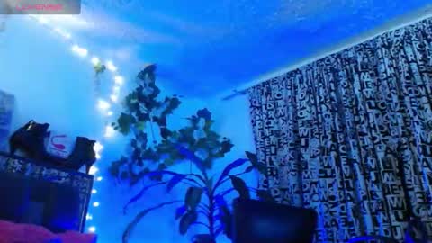 Snapshot of zoemi chatting on January 11, 2025, 4:27 am zoemi online show from January 11, 2025, 4:27 am