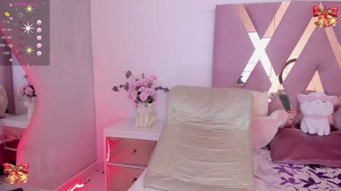 Snapshot of zoemina__ chatting on December 18, 2024, 4:06 pm Antonella Kim online show from December 18, 2024, 4:06 pm