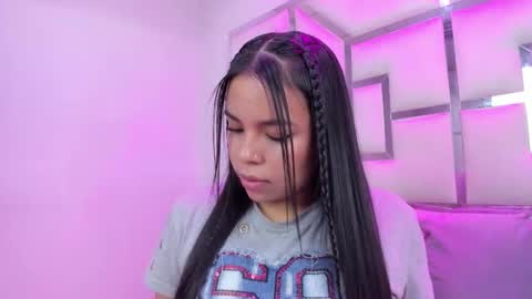 ZoeSwam online show from April 11, 2026, 1:48 pm