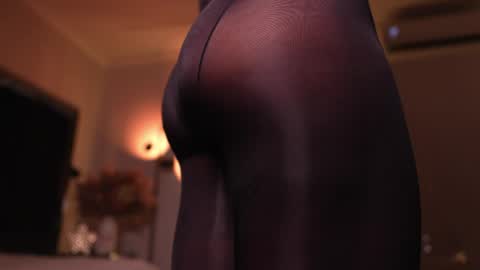Snapshot of zoevidal_ chatting on April 22, 2026, 12:07 pm zoevidal_ online show from April 22, 2026, 12:07 pm