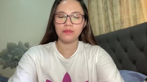 Snapshot of zoey_foryou chatting on May 2, 2026, 2:27 am zoey_foryou online show from May 2, 2026, 2:27 am