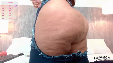 Snapshot of zoey_it chatting on March 12, 2025, 10:07 pm zoe online show from March 12, 2025, 10:07 pm