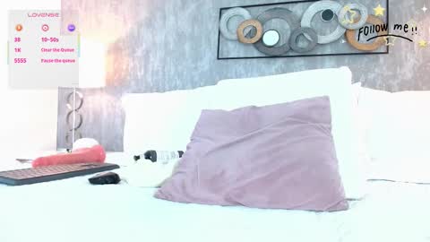 Snapshot of zoey_it chatting on March 9, 2026, 7:07 pm zoe online show from March 9, 2026, 7:07 pm