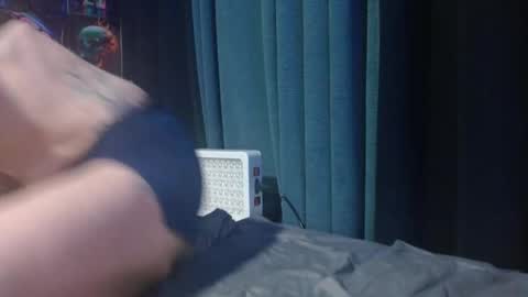 Zoey Portland online show from April 12, 2026, 8:41 am