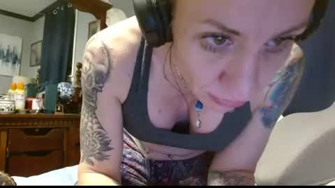 Zoey Portland online show from July 18, 2026, 11:25 am
