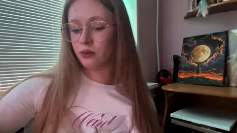 Lisa online show from February 19, 2026, 8:10 am