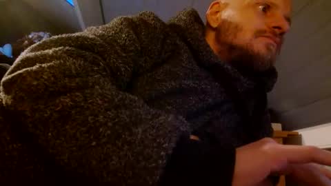 Snapshot of zolexthomas chatting on January 14, 2025, 4:08 pm zolexthomas online show from January 14, 2025, 4:08 pm